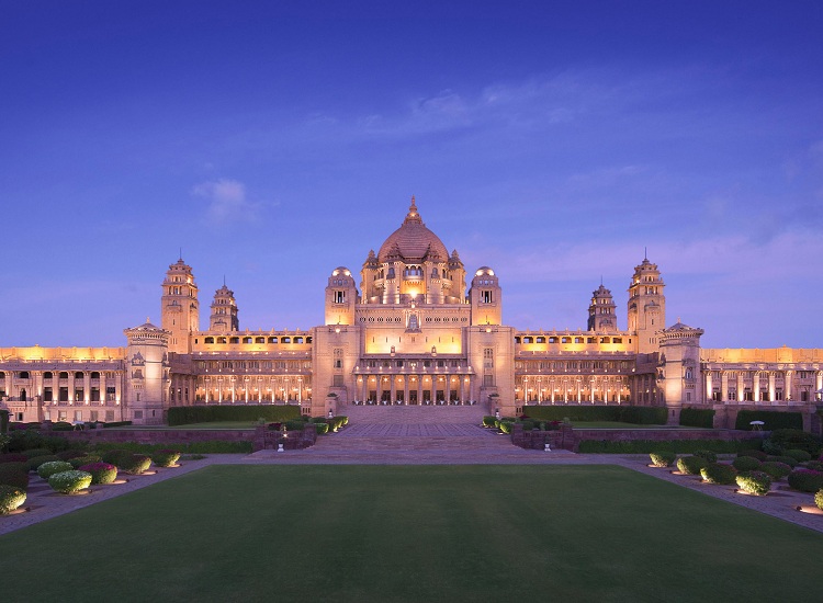 Umaid-Bhawan-Palace-1.jpg