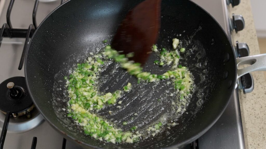 Saute-Aromatics-1024x576.jpg