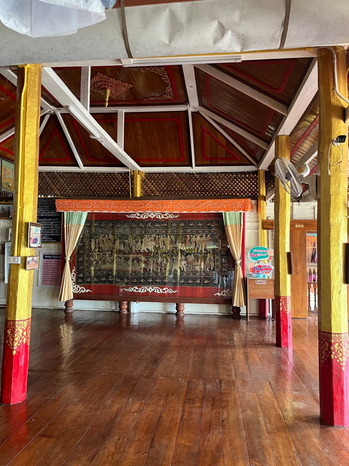 Wat Tor Pae13.jpg