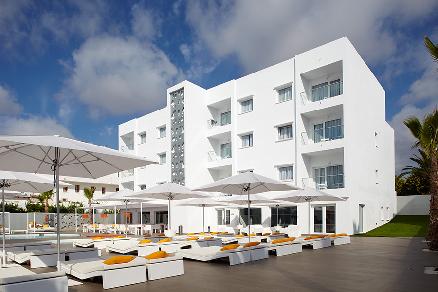 Sun Apartments 049.jpg