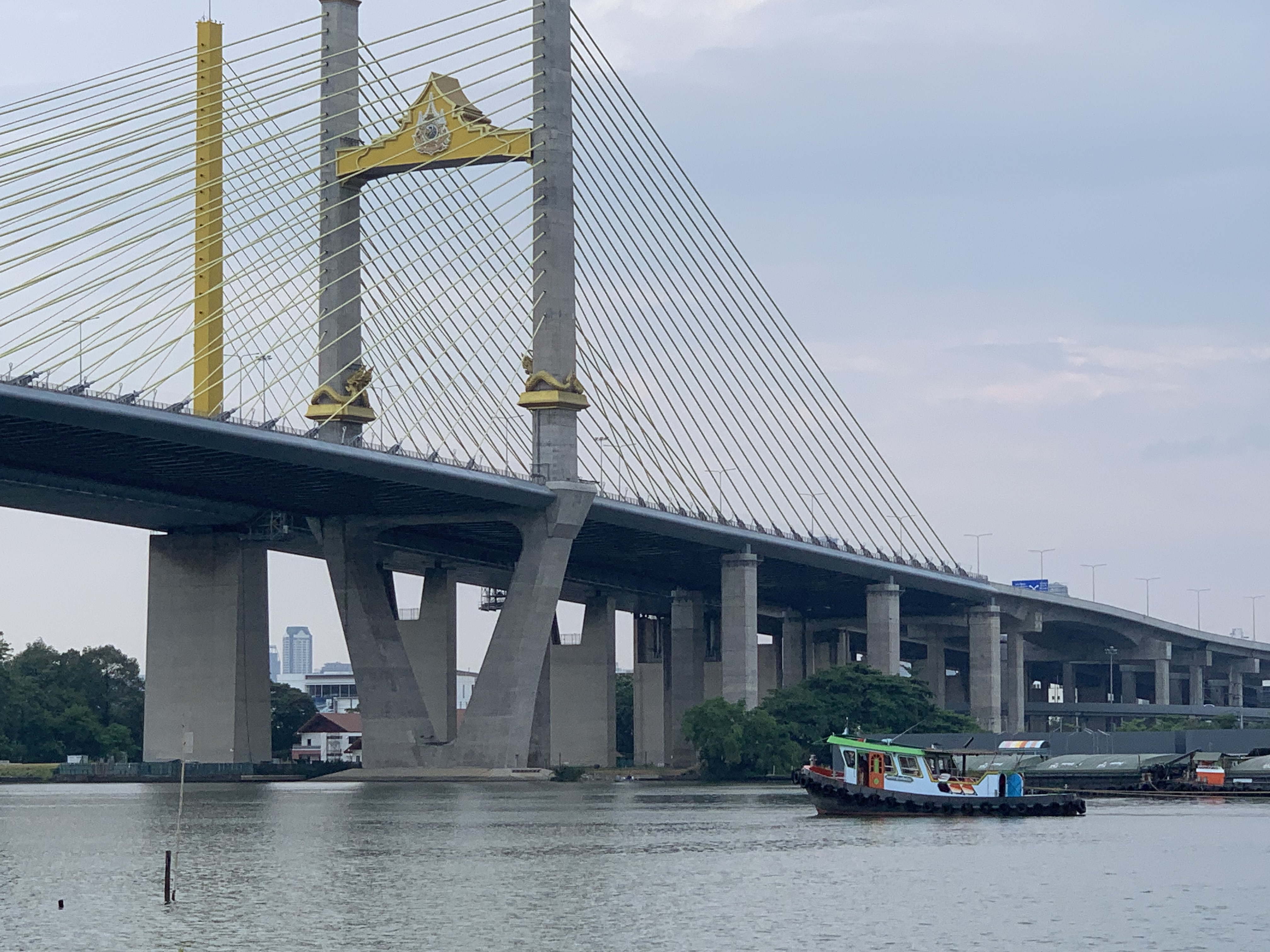Riverside View4.jpg