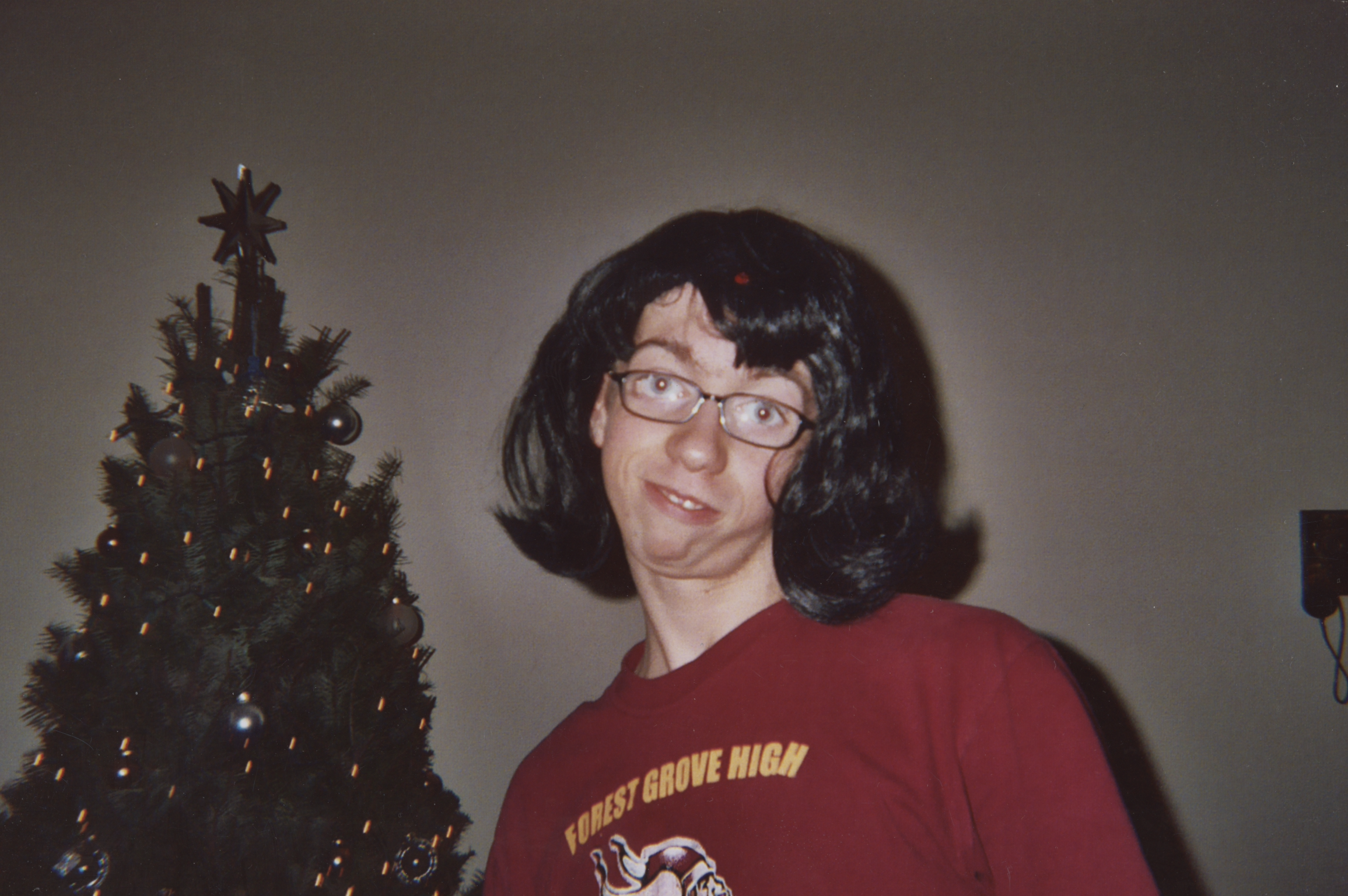 2004 Christmas-06.png