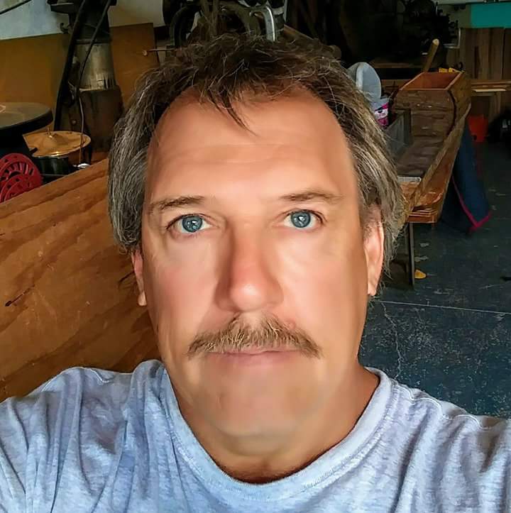 Steemit profile picture for @muckraker