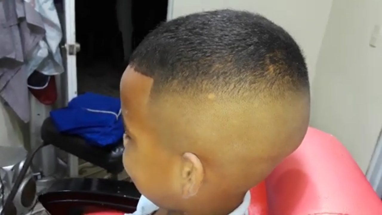 Screenshot_20230422-235843_YouTube.jpg