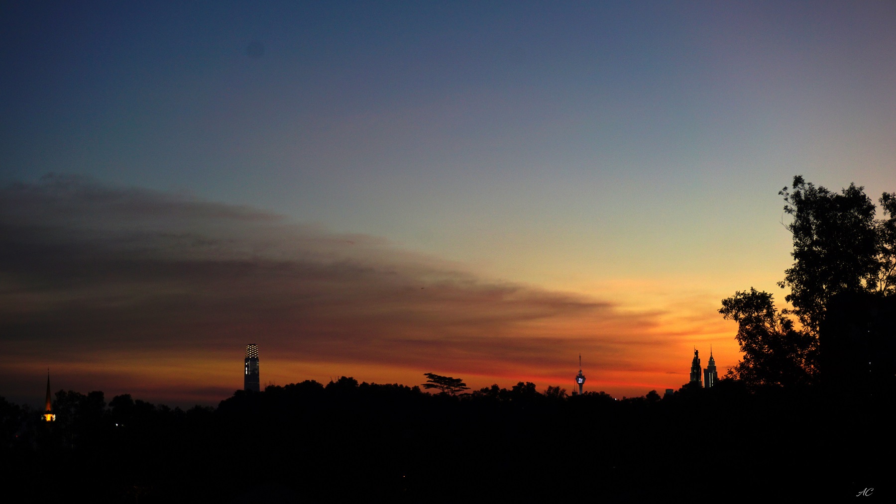 DSC07851b.jpg