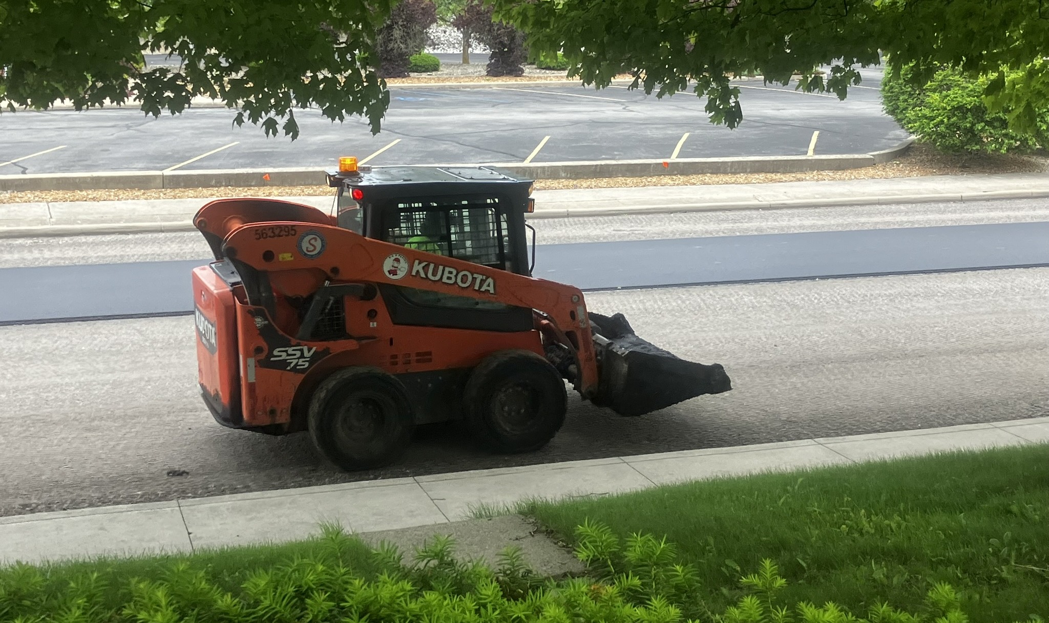 a2 Street skid loader.JPG