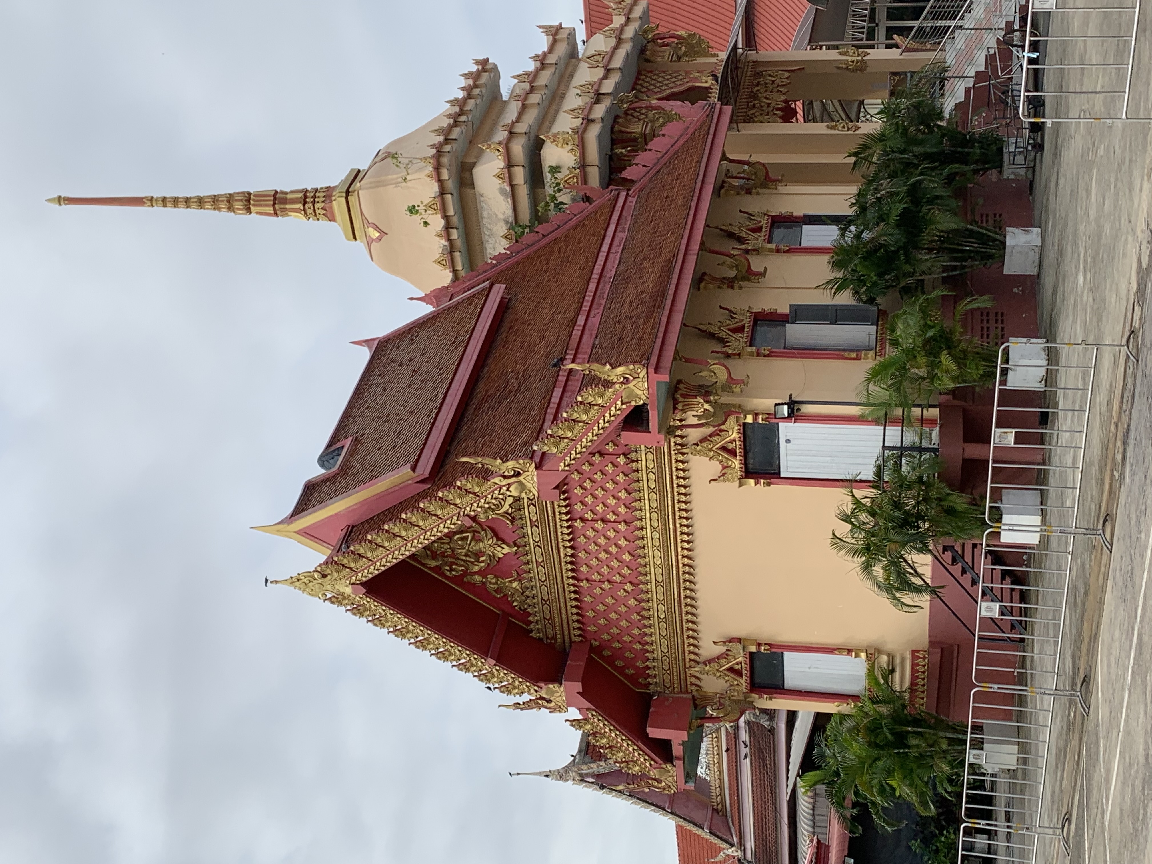 Wat Rat Burana7.jpg
