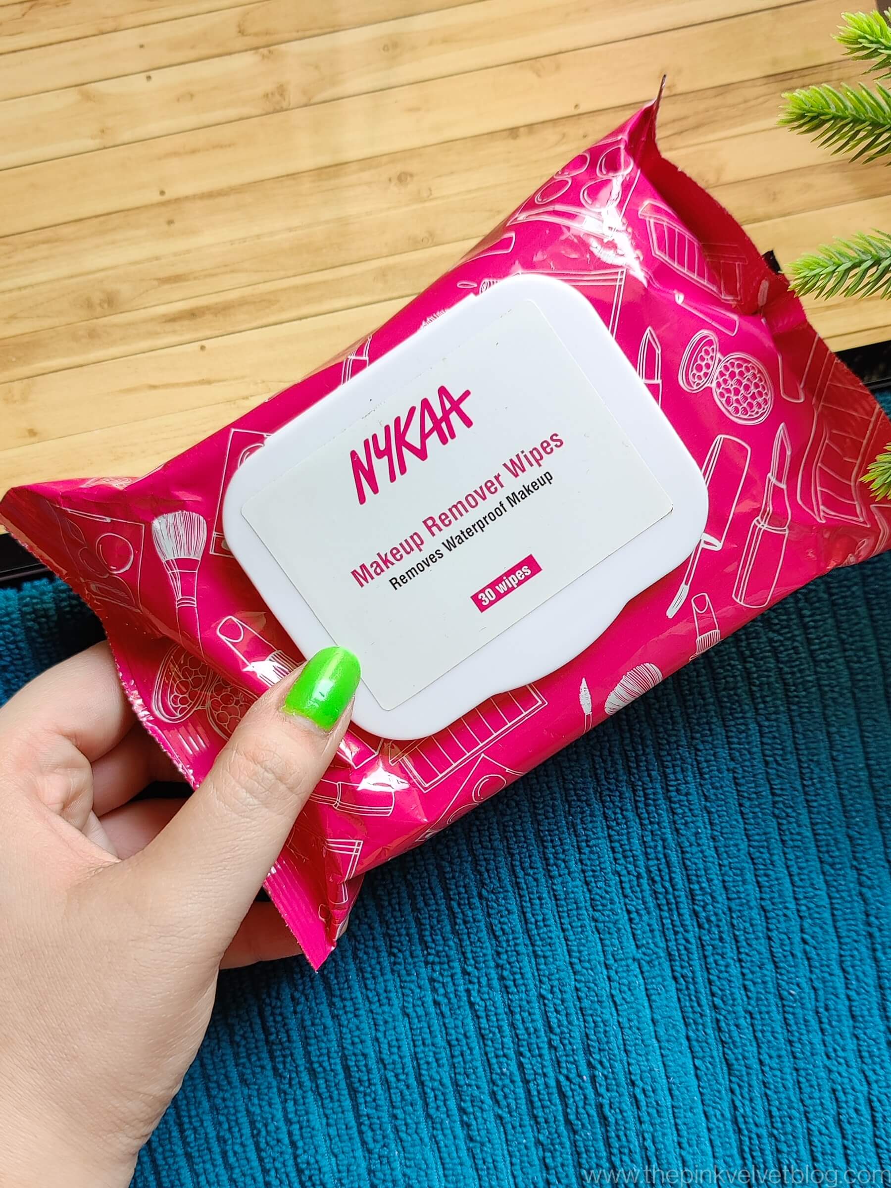 Nykaa Makeup Remover Wipes Review.jpg