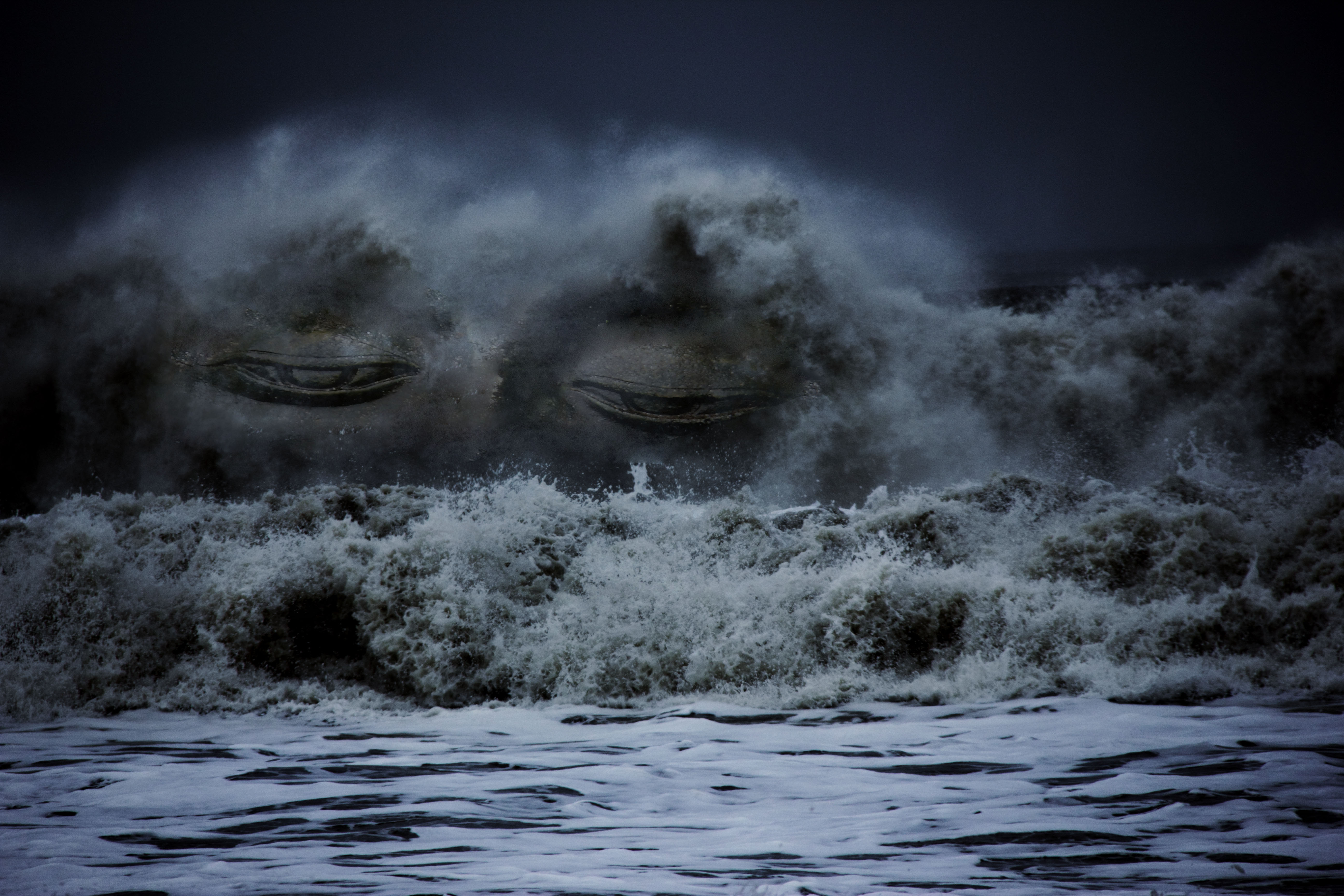 Страшное про океан. Страшный шторм. Страшные волны. Страшный океан. Море шторм.