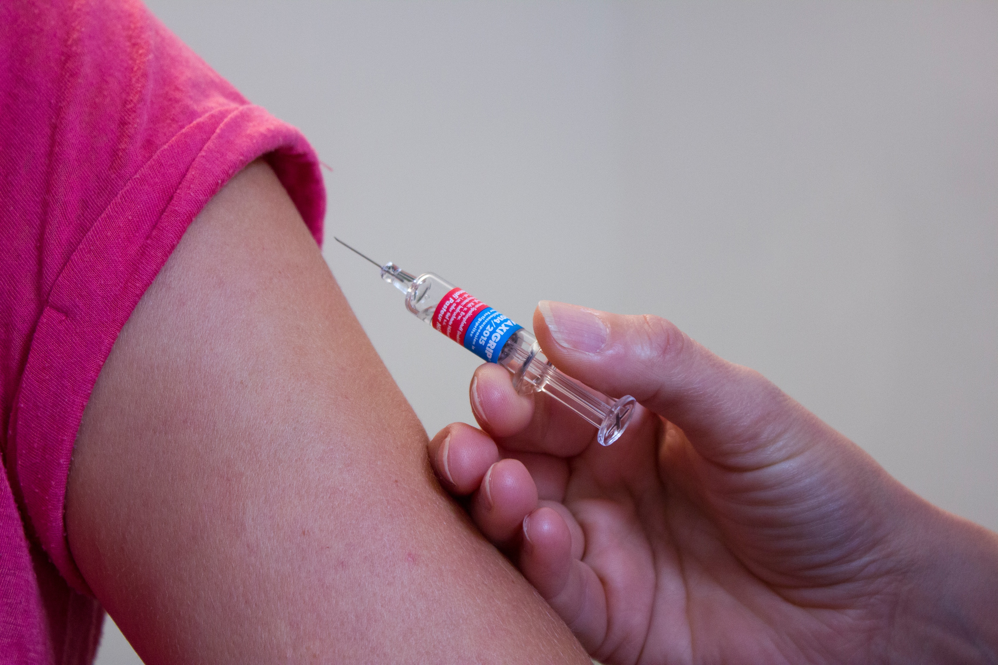 vaccination-1215279.jpg