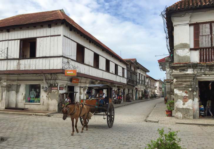 Be-transported-back-in-time-in-Vigan-Ilocos-Sur2-728x507.jpg
