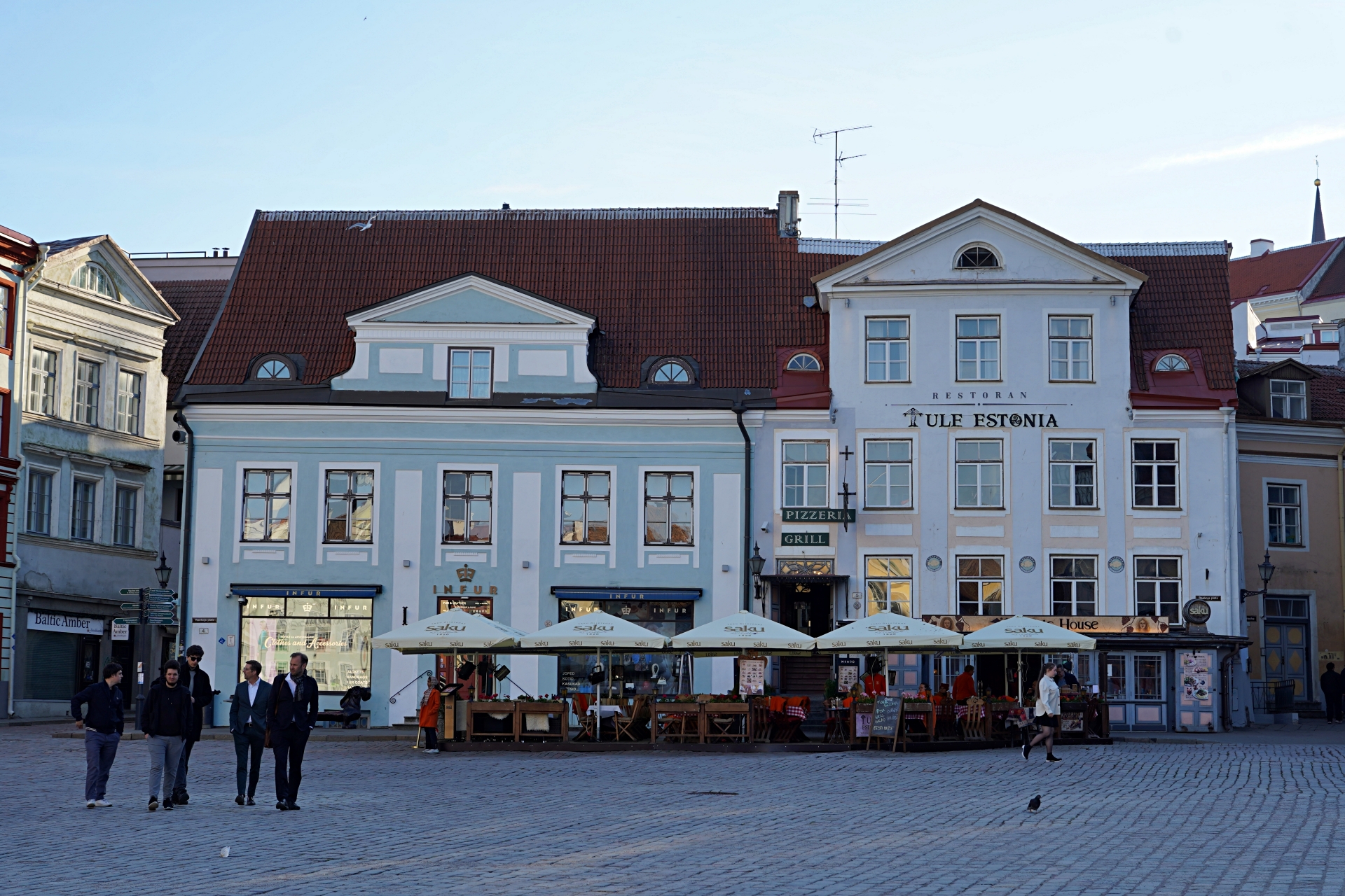 b-S260520-174930.jpg