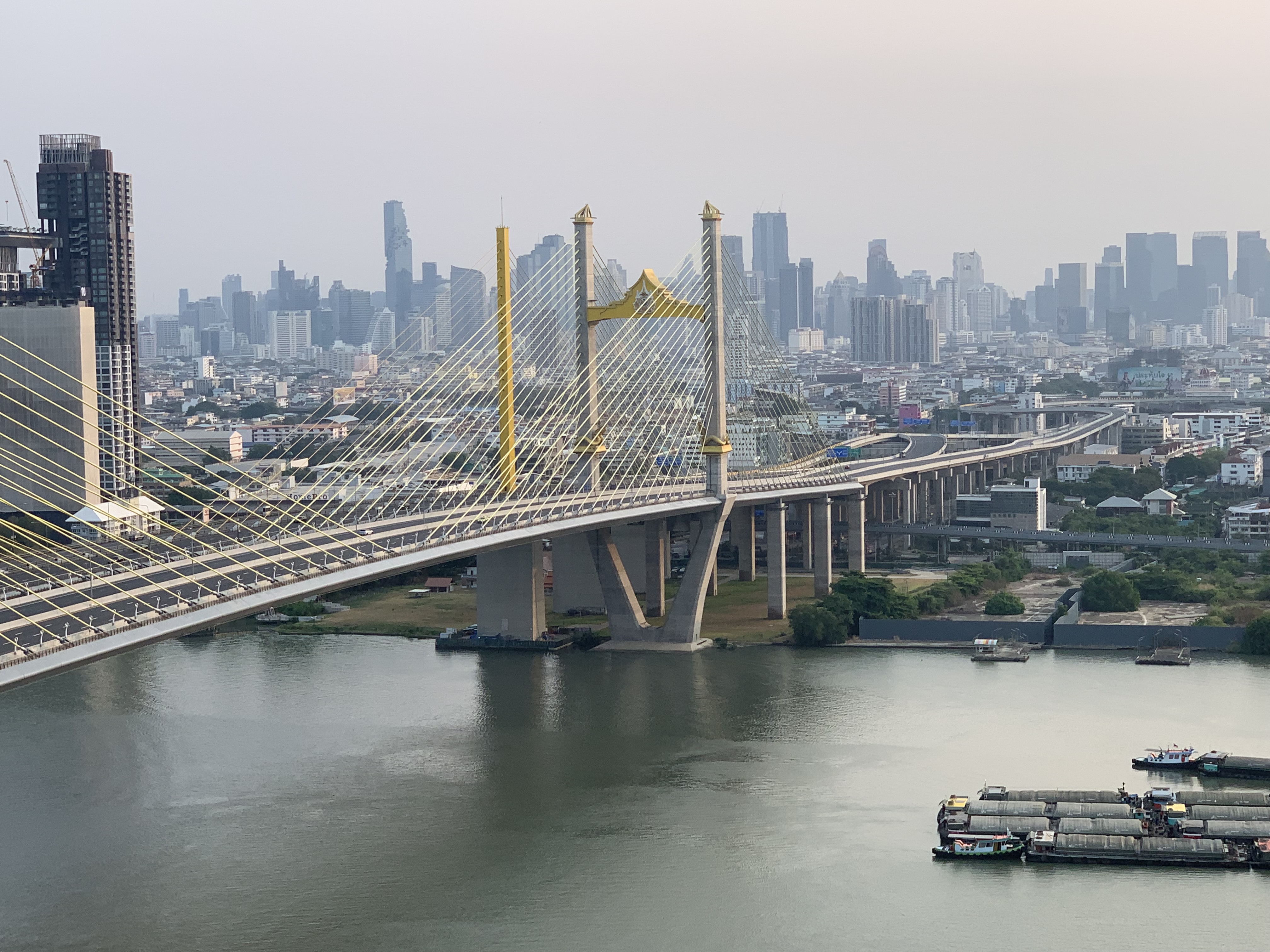 Chao Phraya River8.jpg