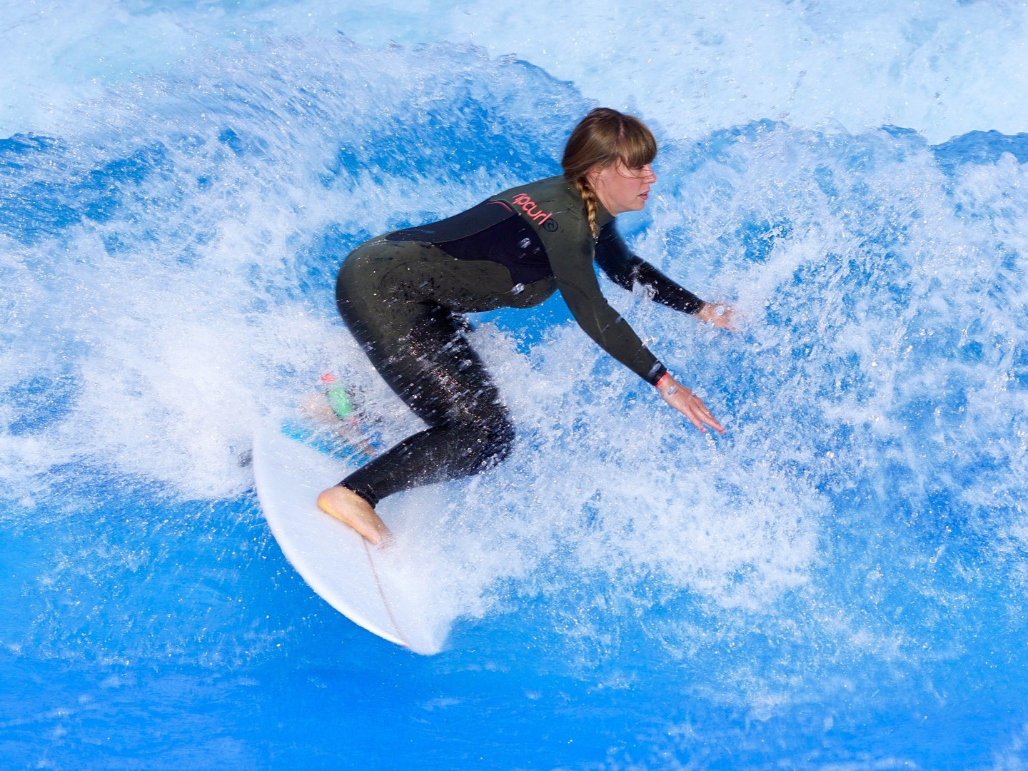 surfing-817964_1920.jpg