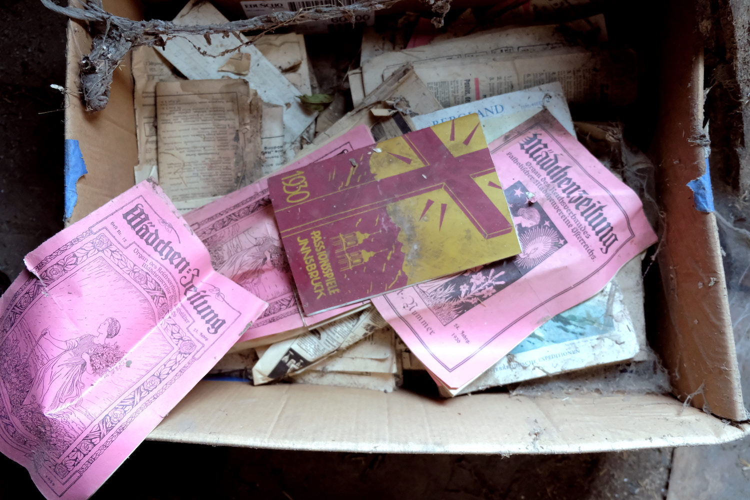 ADHD7563 Madchenzeitungsml.jpg