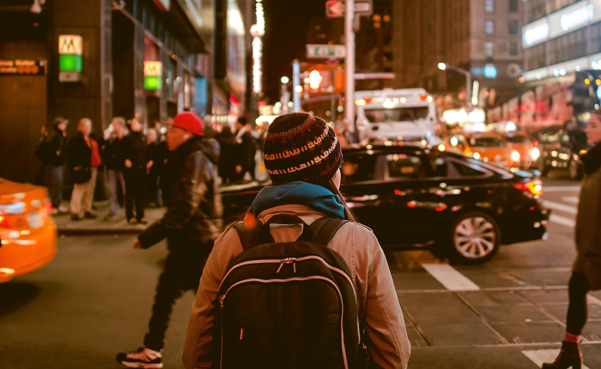 people-1031169_1920 (1).jpg