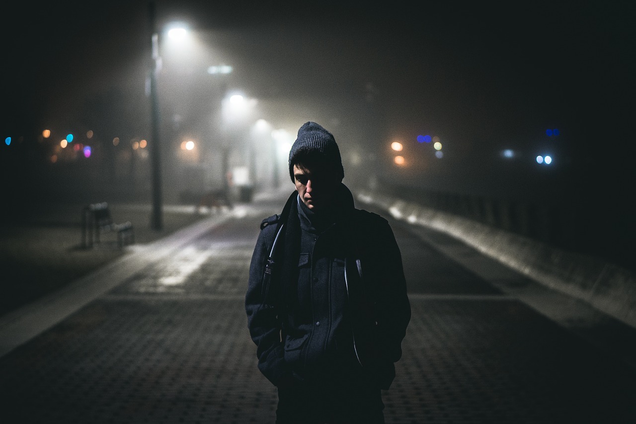 people-2586855_1280.jpg