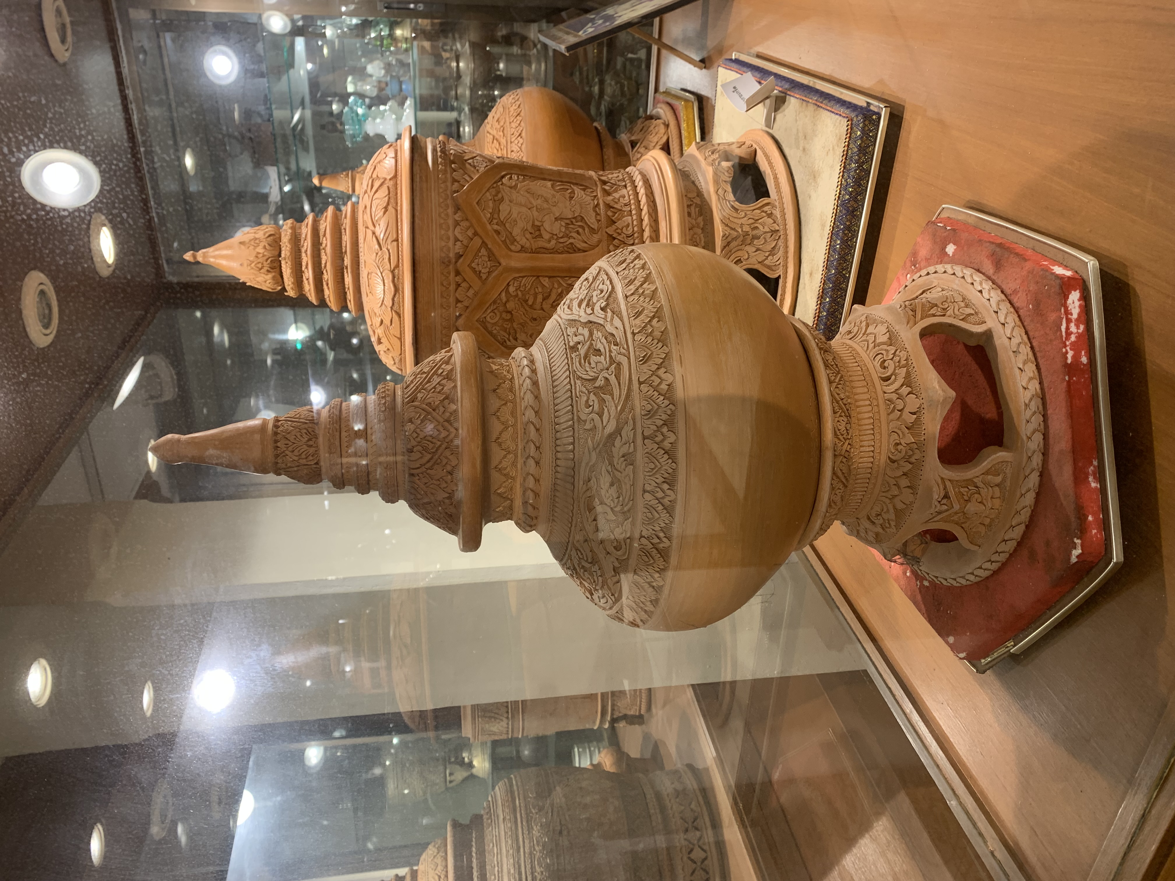 Thai Ceramics Exhibition Hall15.jpg