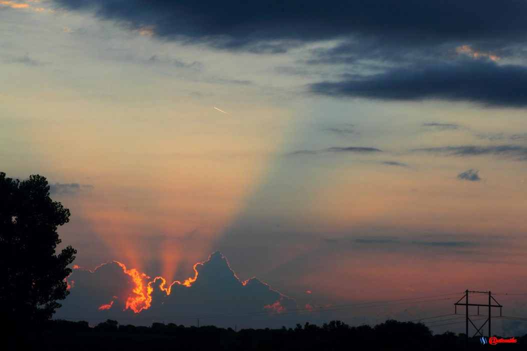 dawn sunrise clouds silhouettes silhouetted colorful SR0130.JPG