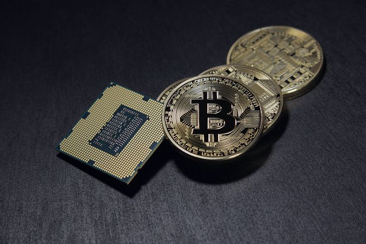 bitcoin-2057405__480.jpg
