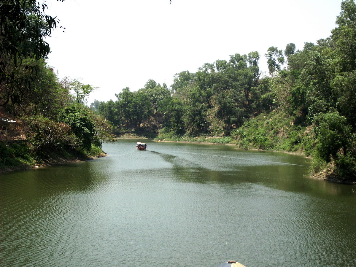 Озера бангладеш. Озеро Фой. Chittagong. Бангладеш озеро. Крупные озера Бангладеша.