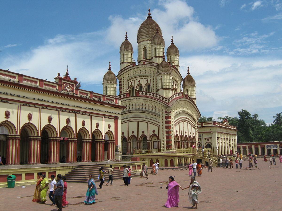 1200px-Dakhineshwar_Temple_beside_the_Hoogly,_West_Bengal.jpeg