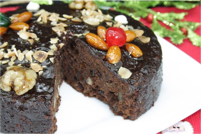 Torta-Negra-con-frutilla.jpg