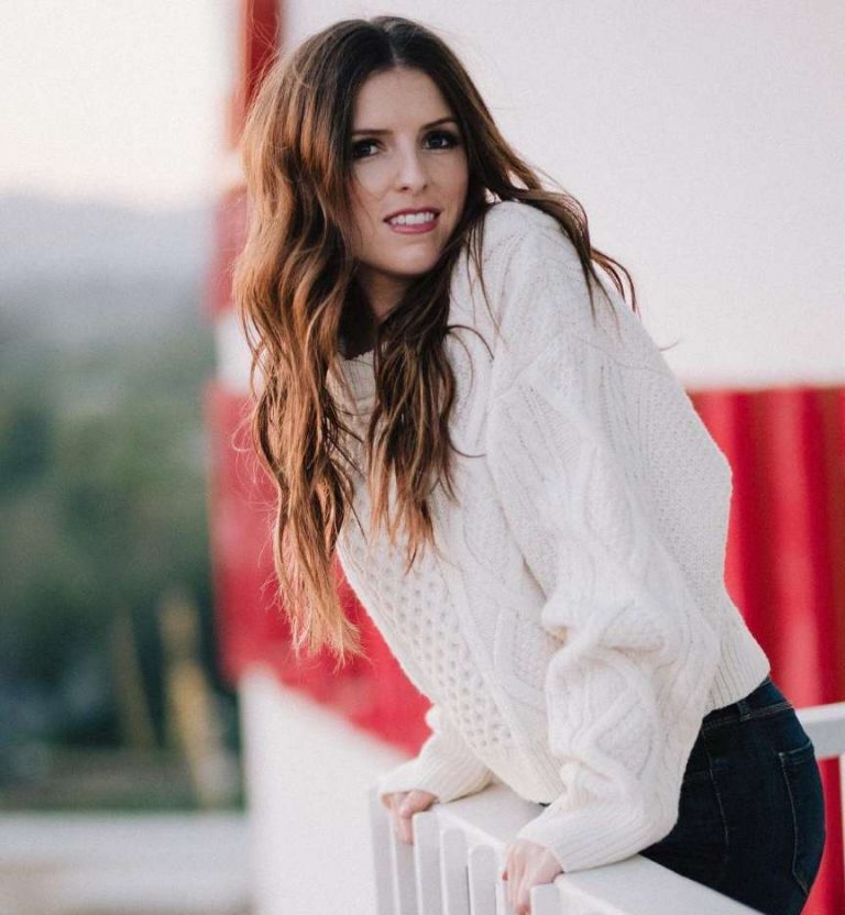anna-kendrick-768x832.jpg
