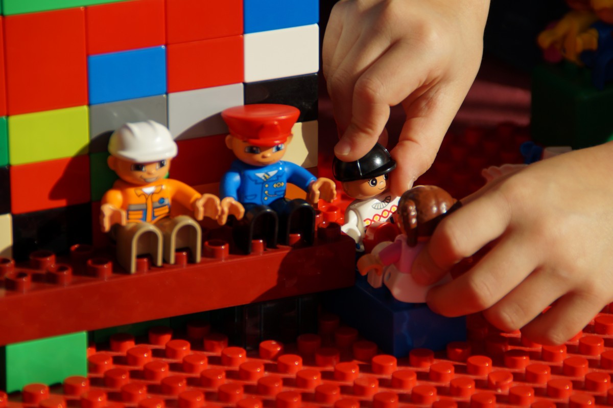 grandstand_toys_males_child.jpg