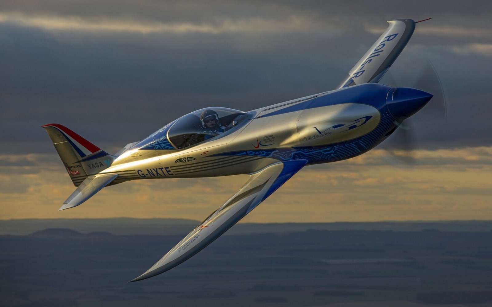 fb767792d9_50183469_spirit.jpg