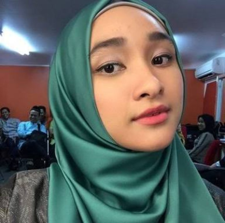 Abg jilbab viral terbaru