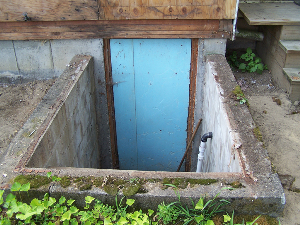 Bulkhead off crop July 2019.jpg