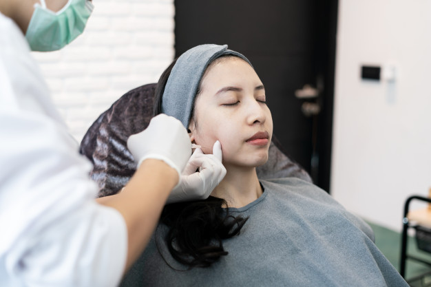 Tips for Choosing the Right Location for All of Your Cosmetic Injections.jpg