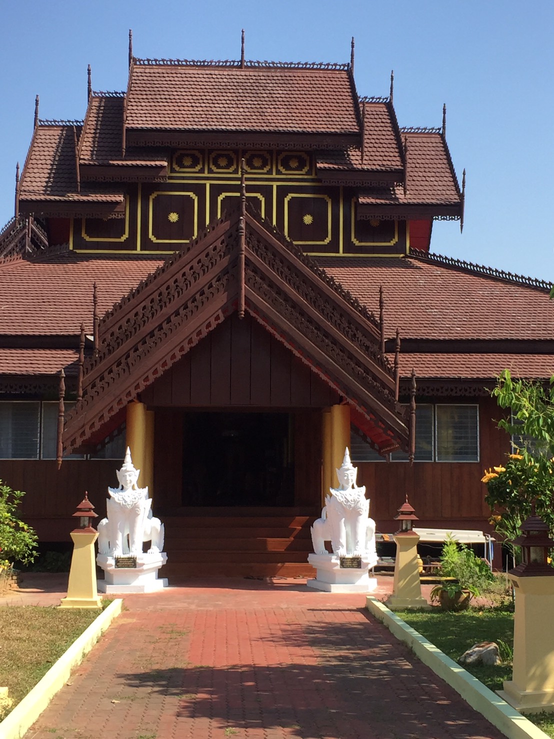 Wat Nantaram7.jpg