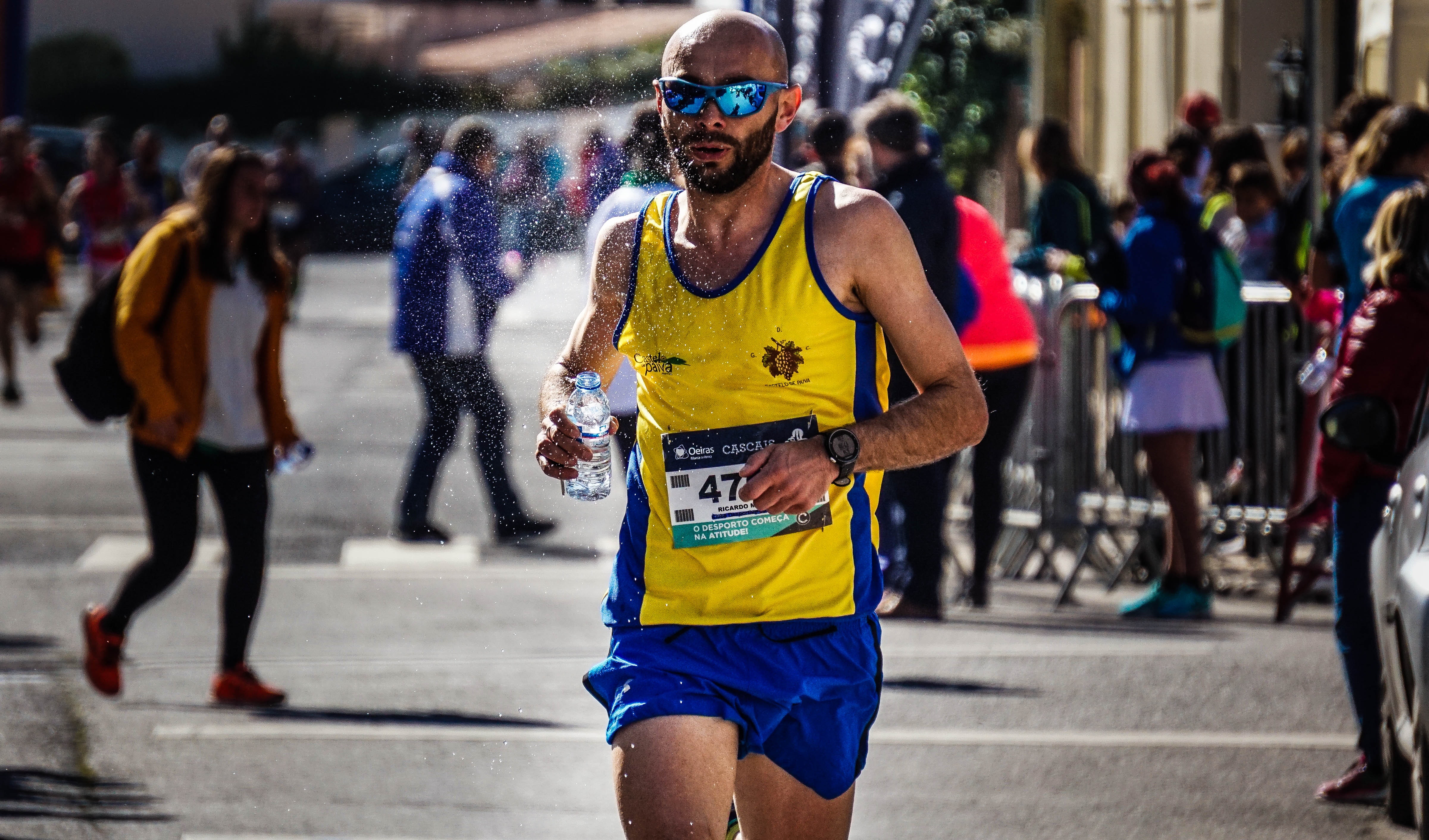 https://cdn.steemitimages.com/DQmXcewEFgrguiTEfYswxs7X6x7oVsGEQvooTM5LHmbUR81/action-adult-athlete-1555351.jpg