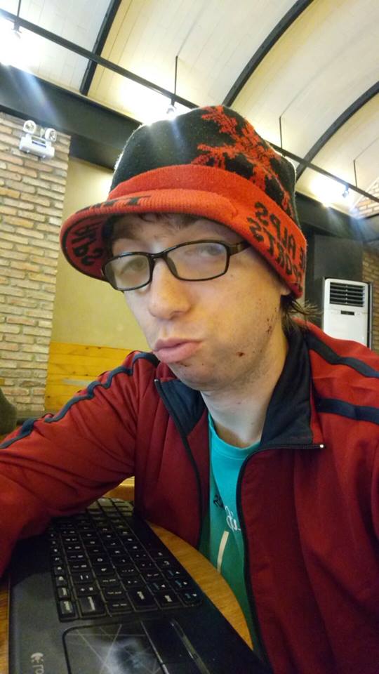 2016-11-19 - Saturday - 06:09 AM - Joey Red Outfit - FAMOUS AVATAR ORIGIN - 15068518_1801598836788532_7045858446989943144_o.jpg