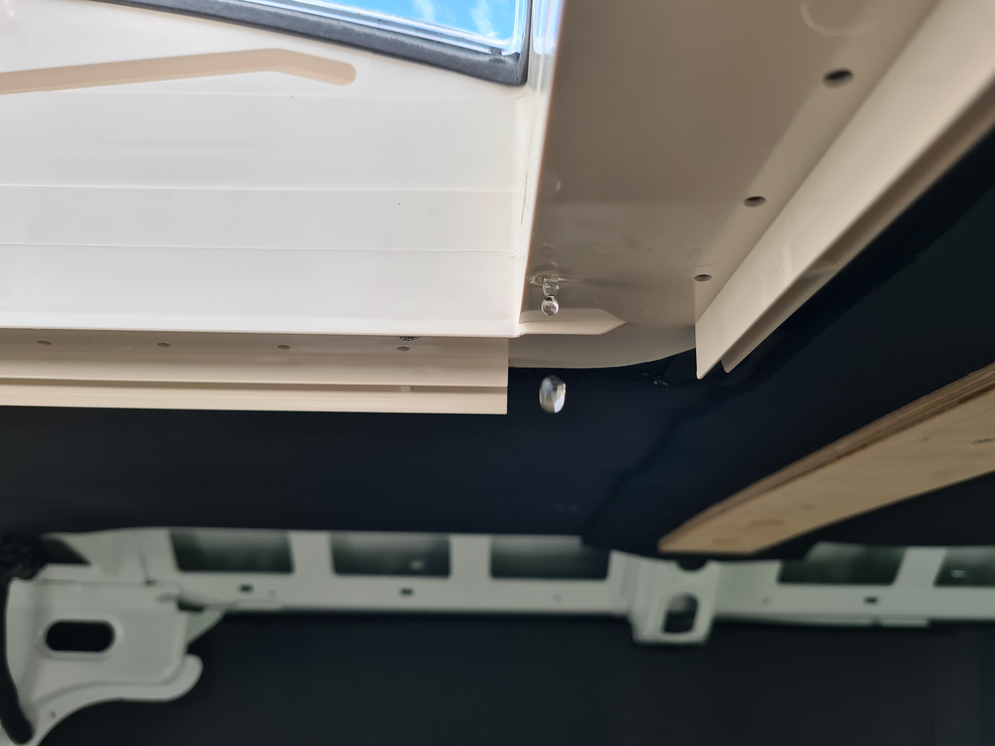 Undichter Camper (2).jpg