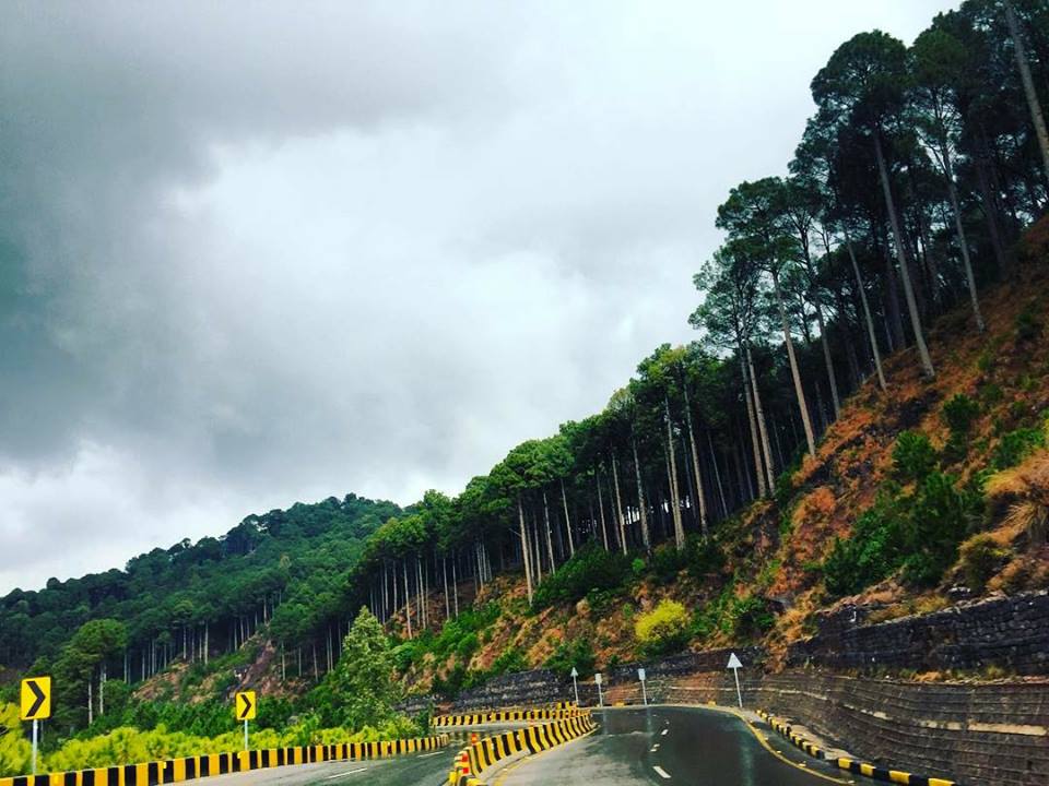50-Murree-Expressway-is-one-of-the-most-beautiful-roads-in-Pakistan-Photo-Credits-Haseeb-Bukhari.jpg