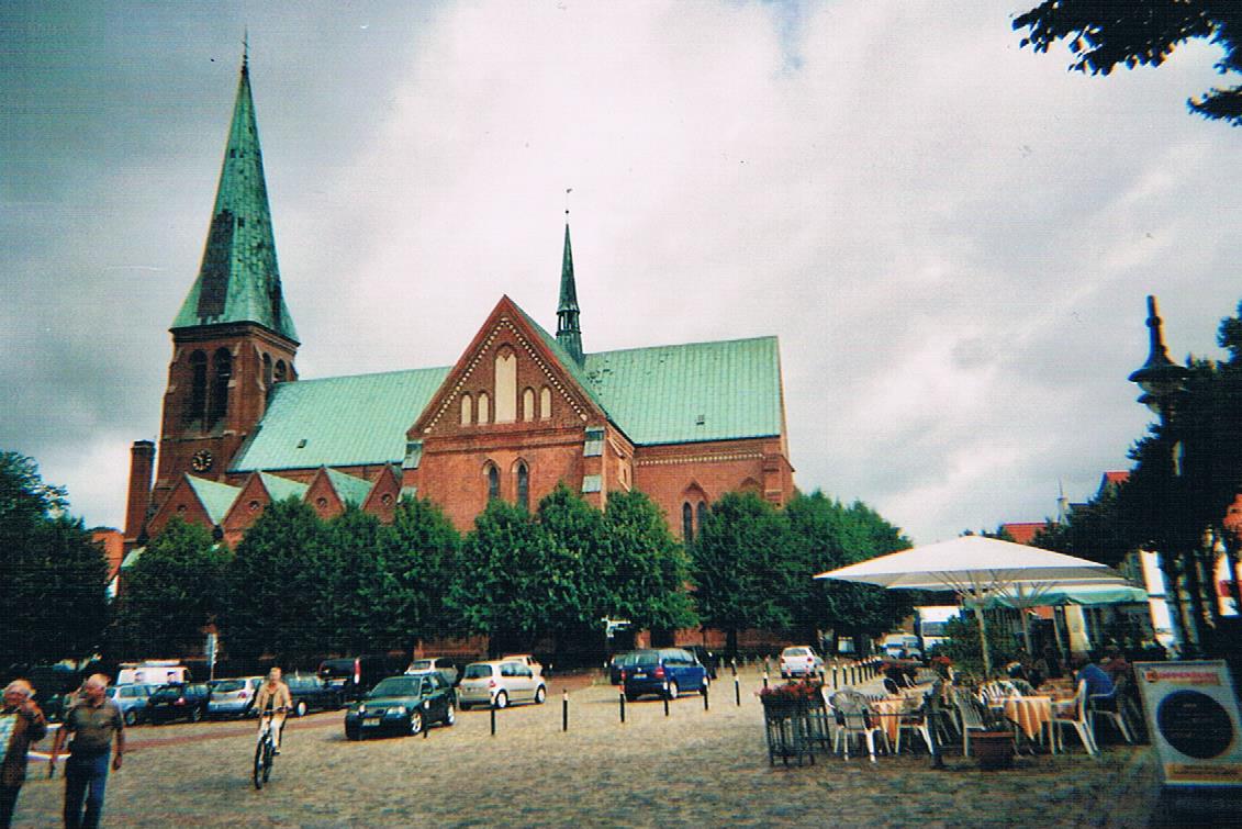 2 001.jpg