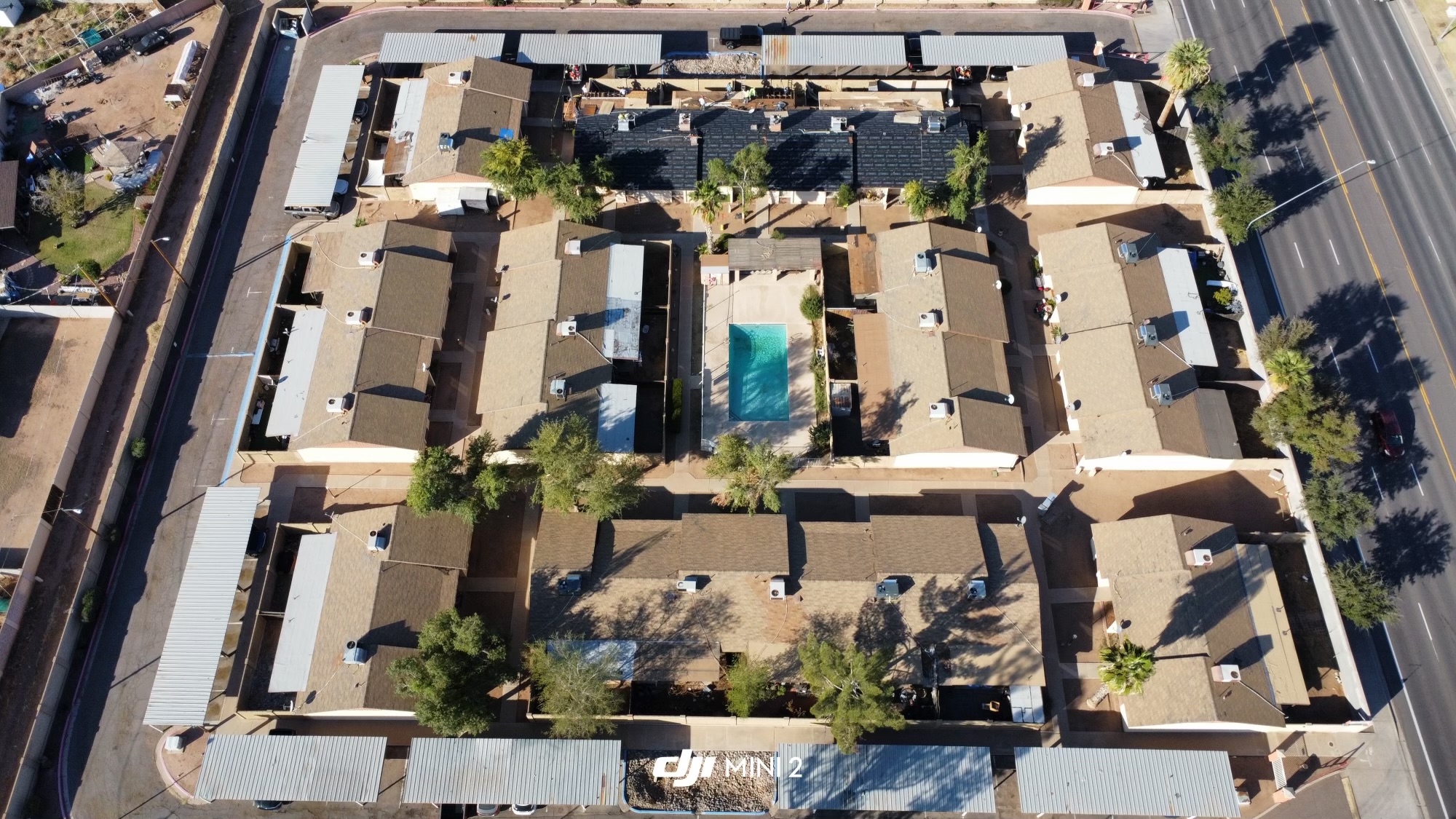 Commercial Roofing SErvices - apartments.jpeg