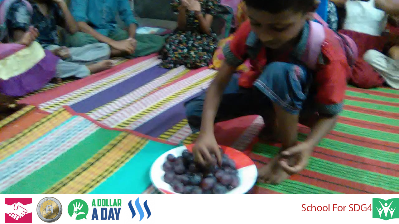 SchoolForSDG4 fruits program.jpg