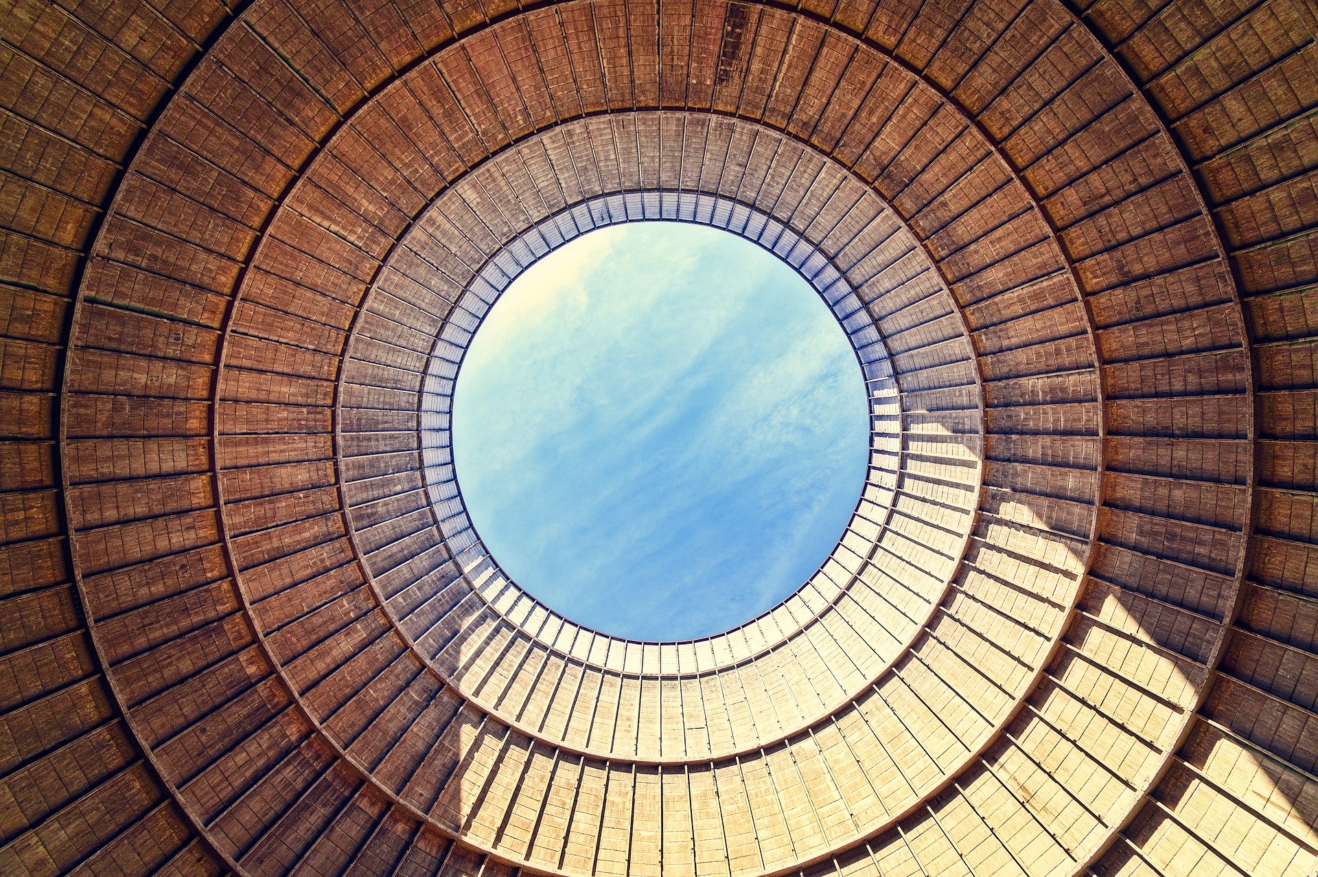 cooling-tower-4210918_1920.jpg