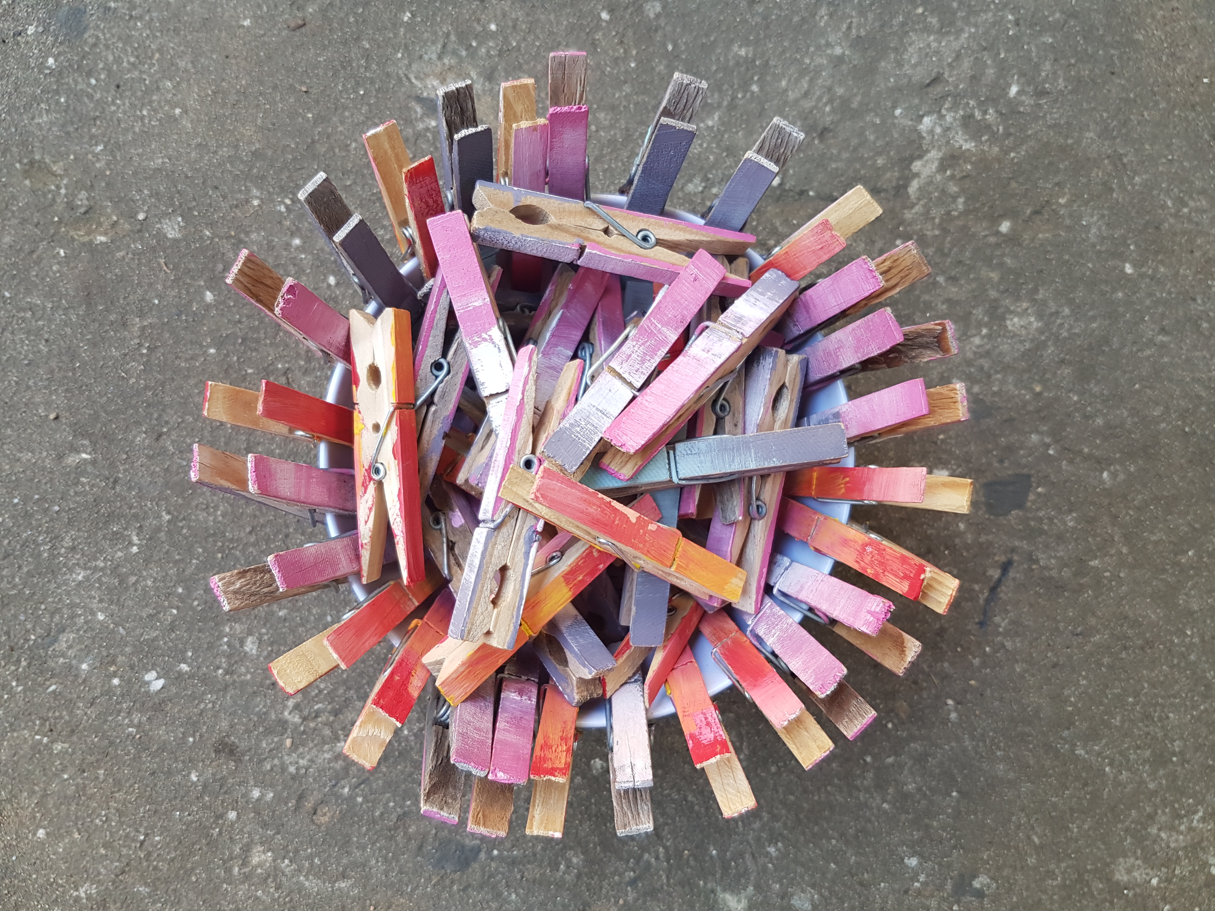 Pegs 1_105504.jpg
