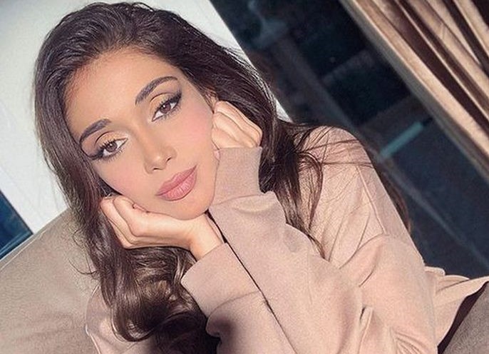 Iranian-models-2.jpg