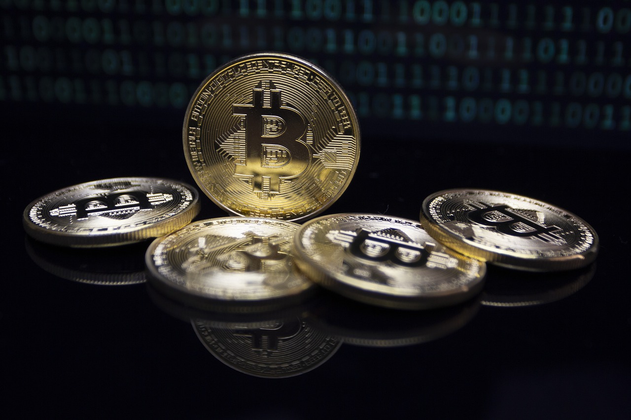 bitcoin-6638601_1280.jpg