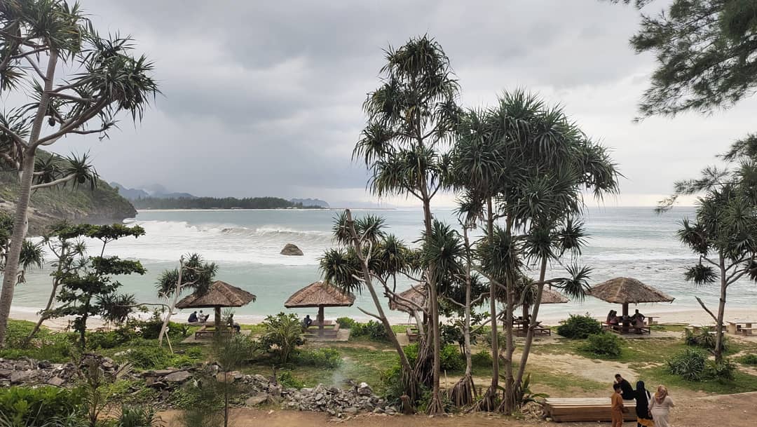 75265174_2500876330024707_821449482394796096_n (1).jpg