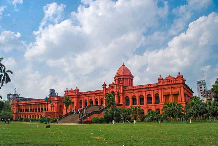 Ahsan-Manzil.jpg