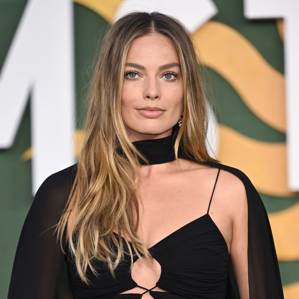 margot-robbie-1668601300.jpg