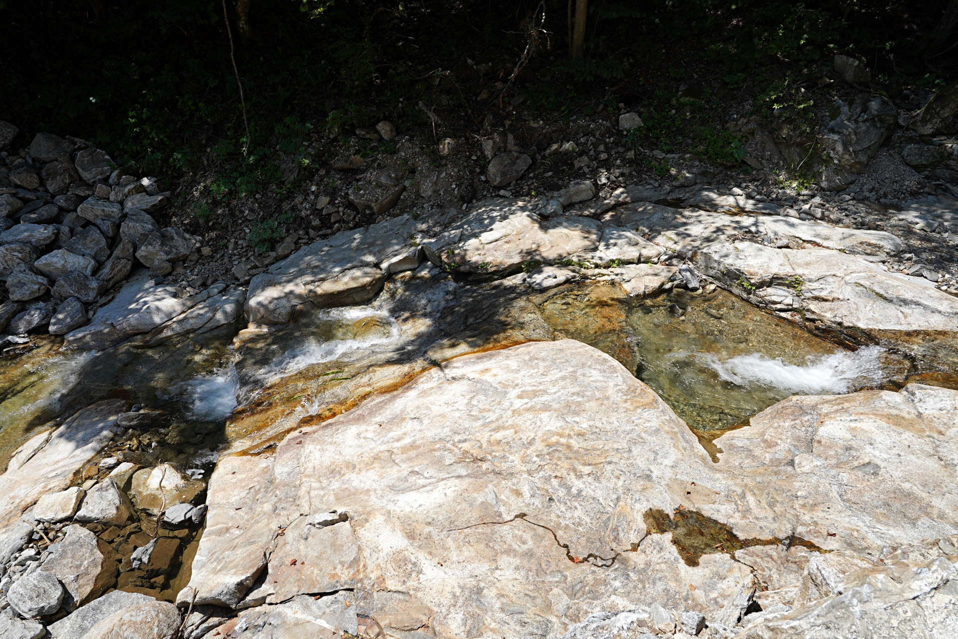 b-S260807-114104.jpg