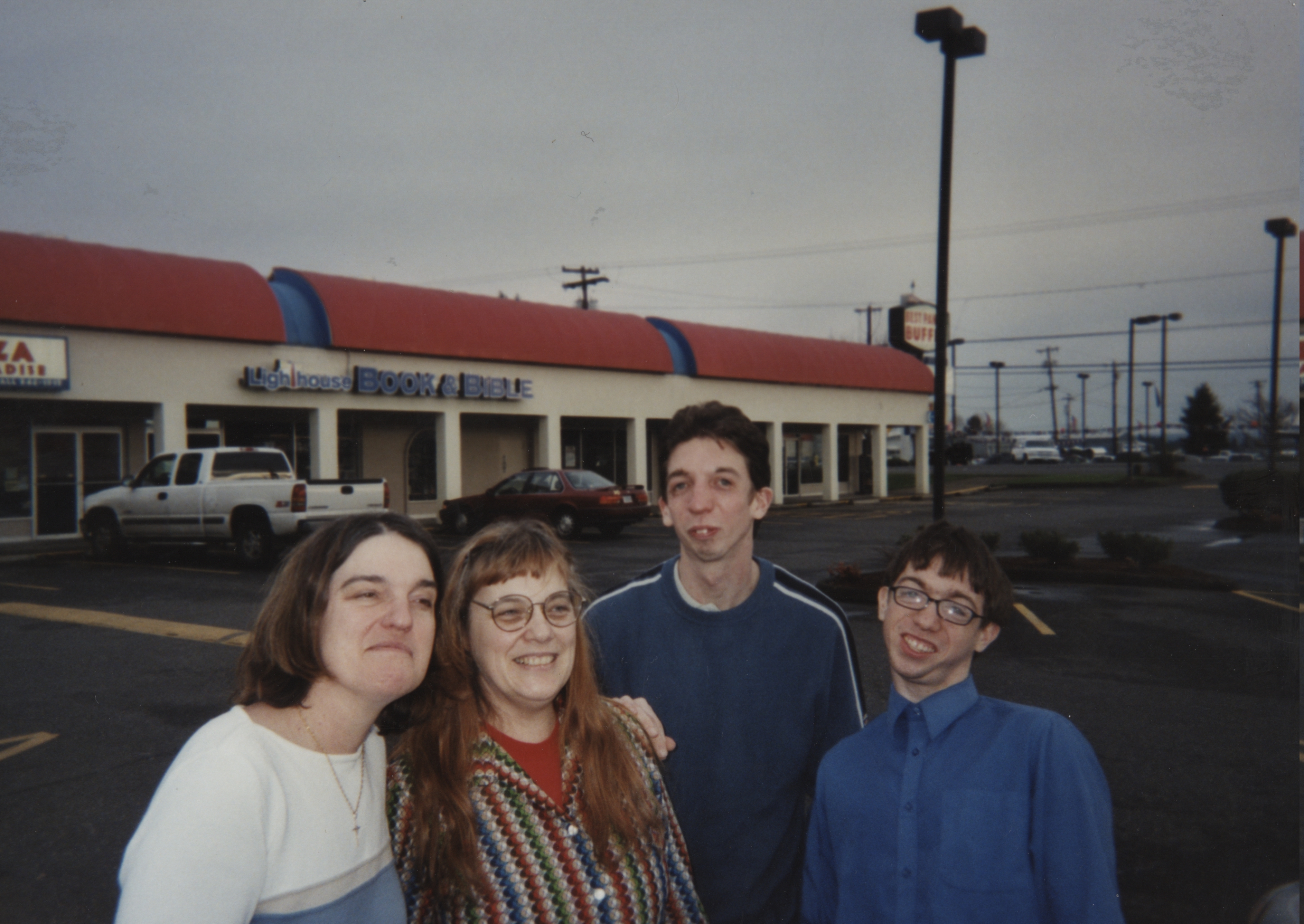 2004 WOLBI Photos-21.jpg